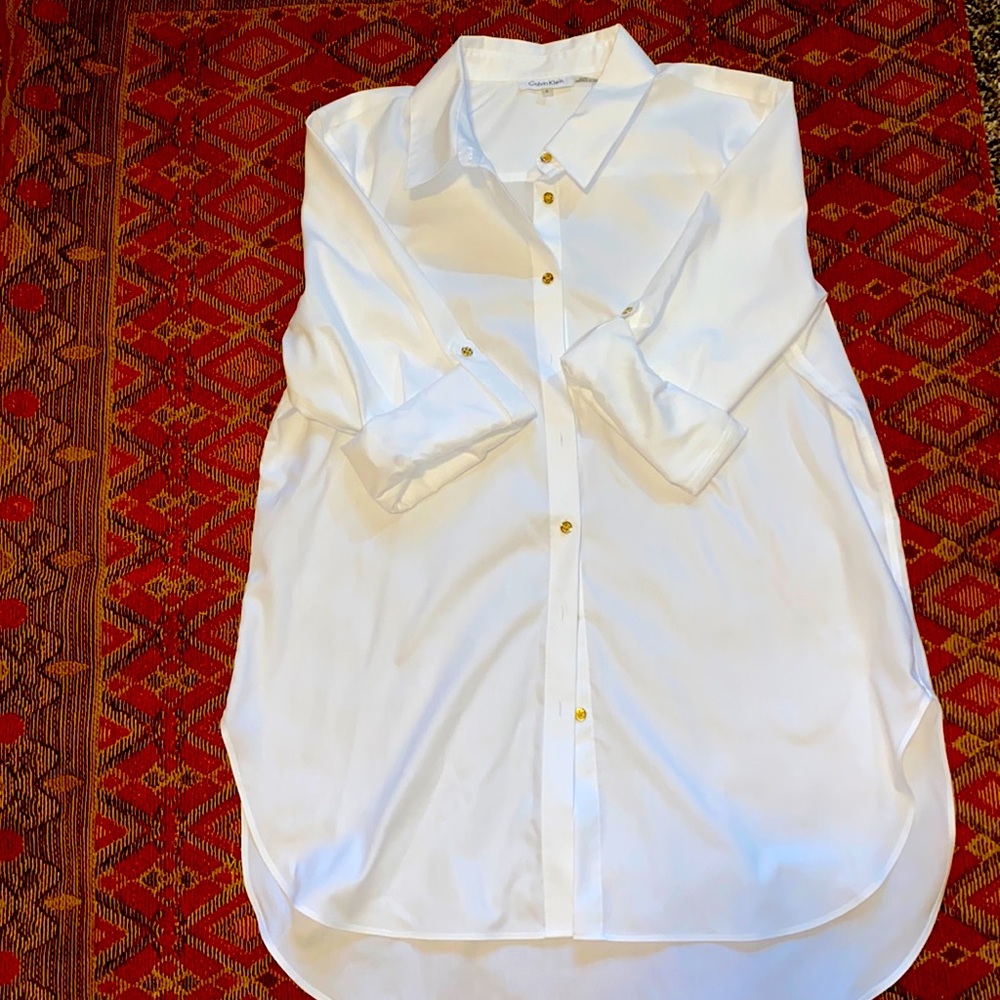 Calvin Klein button up top